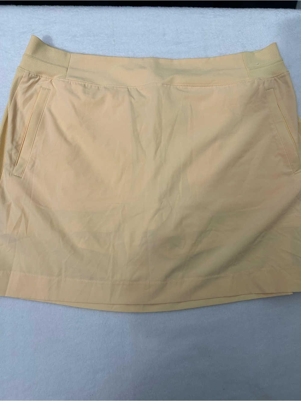 Light Yellow Active Skort